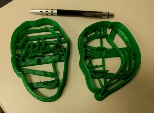 Printed in green PETG.  Approximately 3 hours of print time for both cutters. IMG_20160503_123922.jpg Testing Testing